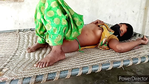 Indian hairy chick is getting wet after having fun