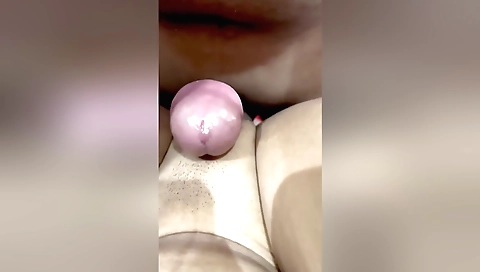 Indian babe fucks her lover's hard cock in homemade porn