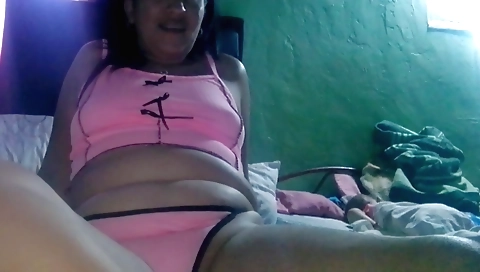 Sexy indian babe gives a solo masturbation video 01