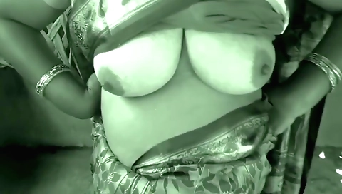 Indian girl shows her big boobs and moans in a hot pov video