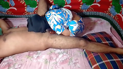 Indian teen gets a blowjob and she gets her pussy licked