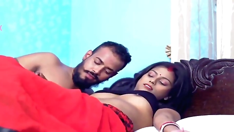 Indian brunette got fucked in her lockdown in this video