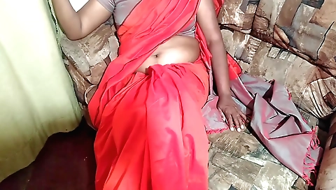 Hot amateur bhabhi dammi in sexy outfit and sexy dress