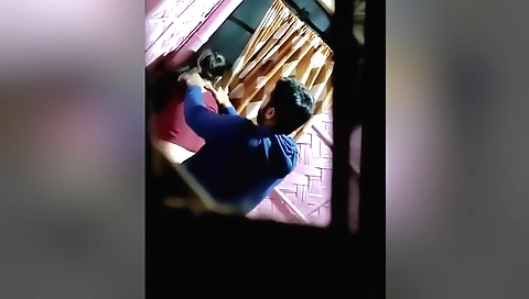 Indian brunette shows us her tight cunt and juicy pussy