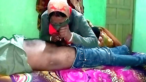 Mature Indian milf fucking her young stepson in homemade porn 1