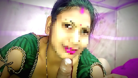 Bhabhi gives a blowjob to a man in an indian porn video