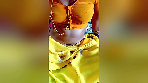 Amateur amateur solo sex video showing the hot little girl