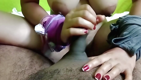 Indian girl gets her pussy fucked and pounded hard