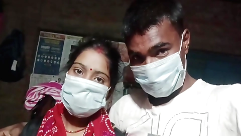 Indian girl rides her boyfriend's cock in the kitchen