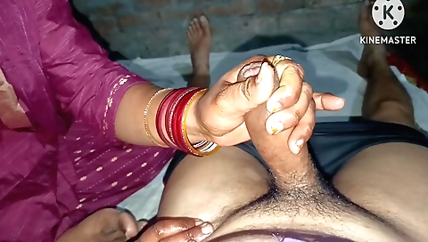 Indian babe with a hairy pussy fucked during massage