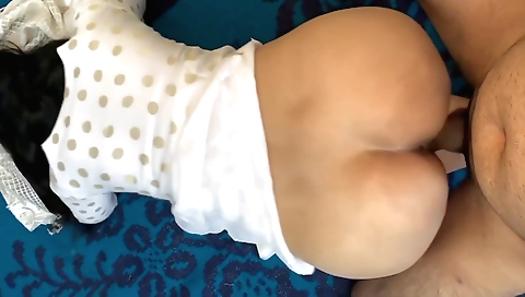 Indian stepsister gives a blowjob to her boyfriend