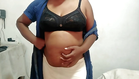 Indian beauties cute face filmed and made homemade video