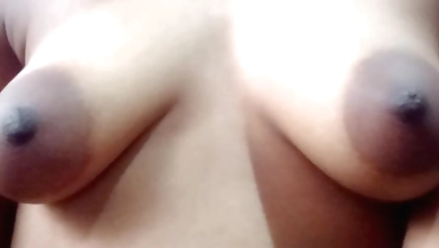 Hairy indian girl shows off her hairy legs in a solo clip