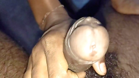 Indian lady in a sexy outfit gets penetrated on the bed