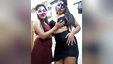 Indian lesbians making sexy amateur show on web cam