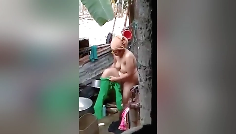 Indian girl with big tits and natural boobs in the garden