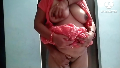 Indian girl with big boobs is fucking in the bedroom