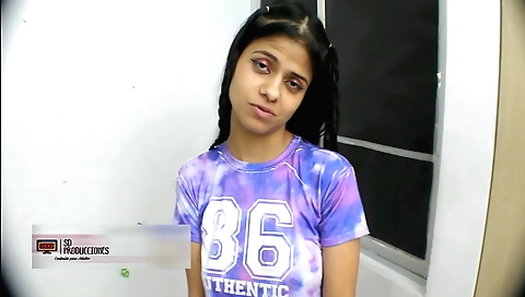 Horny indian brunette with a sexy body is having a hot affair