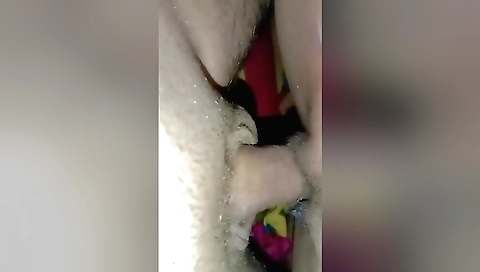 Sexy amateur girl with a hairy pussy enjoys a hot sex