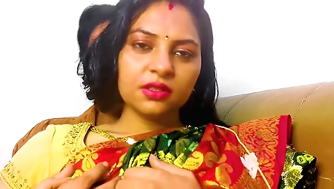 Indian guru makes an amateur movie with a hot brunette girl