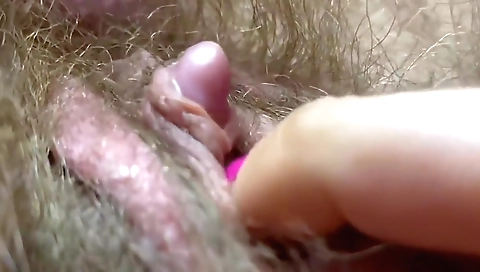 Indian girl fingered and touched in amateur threesome