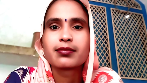 Sexy indian solo woman pissing without using pee cup