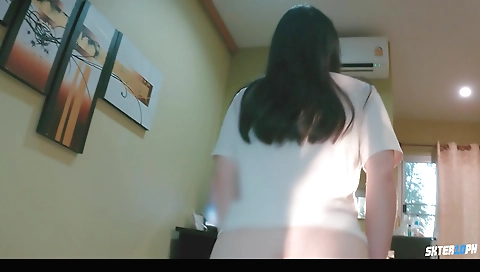 Hot amateur brunette 18+ pussy fuck songkran festival