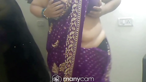 Hot brunette shows her body and a sexy look with her big tits