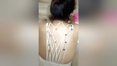 Indian slut enjoys her big ass and pussy in the bathroom