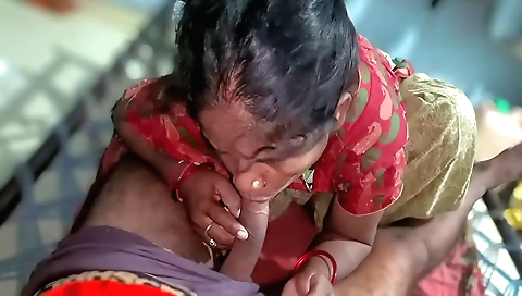 Horny Indian girl shows off her body in a sexy pov shot video