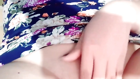 Indian girl is fucked by her partner in the kitchen