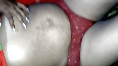 Brunette in a hot hd porn showing what she does in a threesome