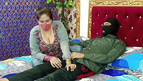 Indian girl gets her asshole fucked by her boss in a hard way