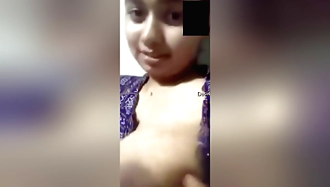 Sexy brunette indian chick with big breasts solo video