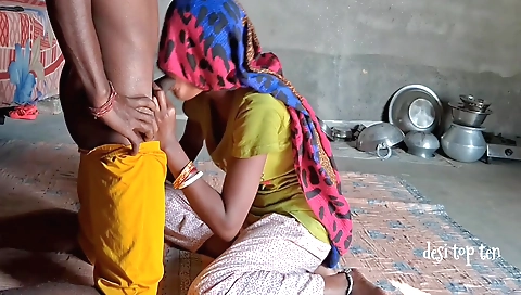 Indian babe is sucking the cock with the big penis